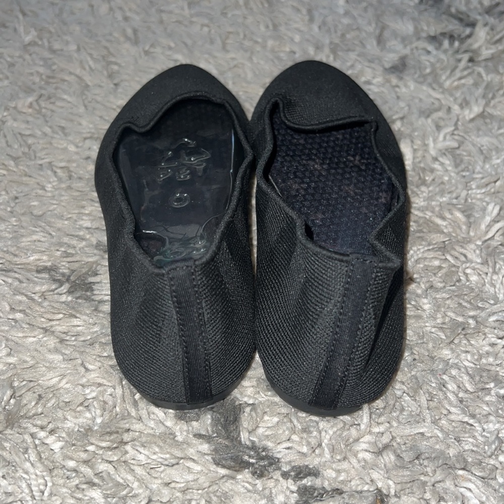 Flats - Picture 3 of 5